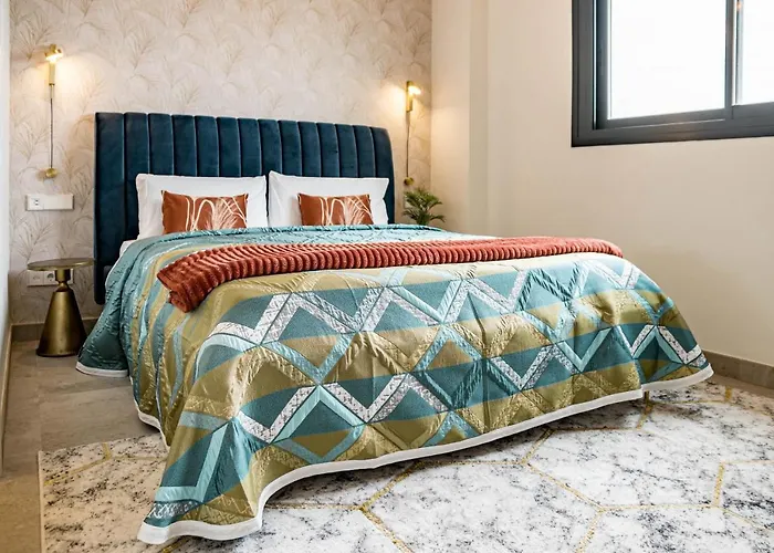 Inf2.5e- Tastefully Furnished Flat Cente Apartman