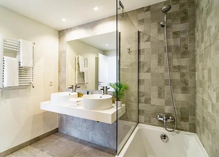 Appartamento Inf2.5e- Tastefully Furnished Flat Cente *