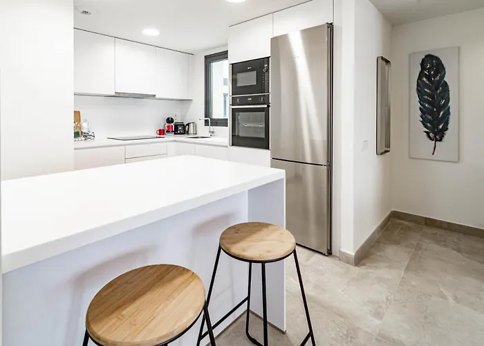 Inf2.5e- Tastefully Furnished Flat Cente Apartament