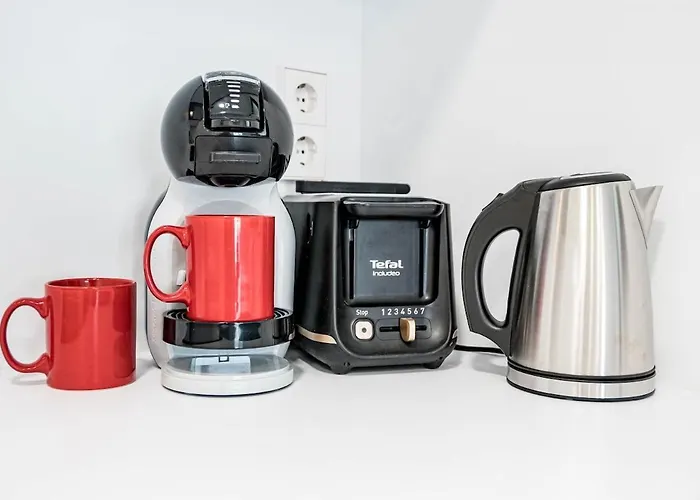 Inf2.5e- Tastefully Furnished Flat Cente * Estepona